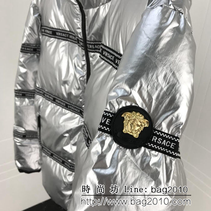 VERSACE範思哲 18SS秋冬新款 雙面穿 男款羽絨服 ydi1592